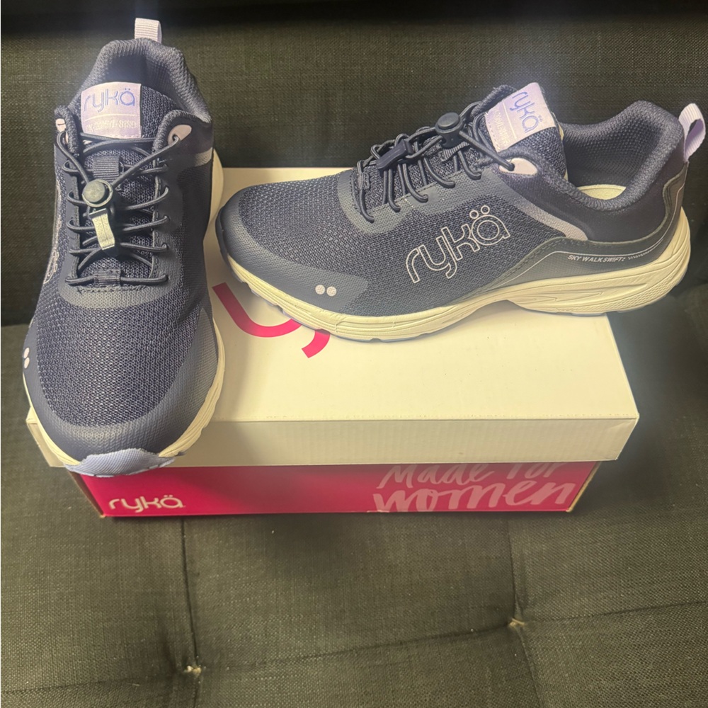 Ryka’s Womens Sneakers